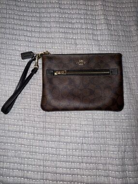 Large Coach wristlet